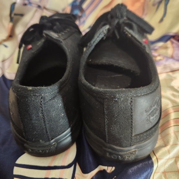 Levi's kids shoes - Picture 3 of 7